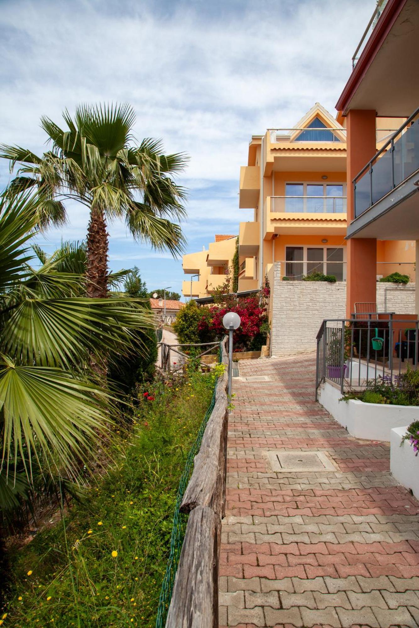 Airone Residence Zambrone Kültér fotó
