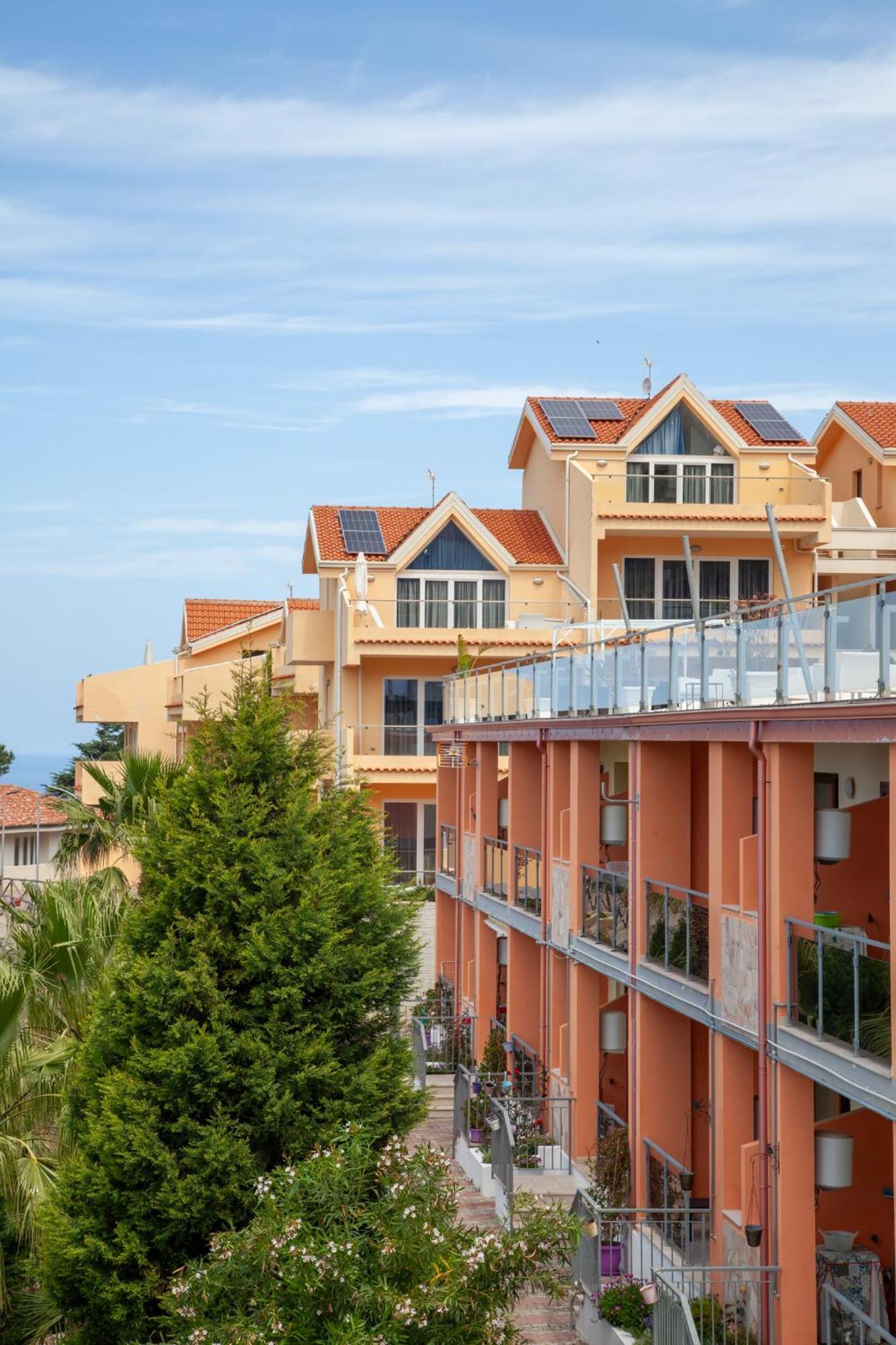 Airone Residence Zambrone Kültér fotó
